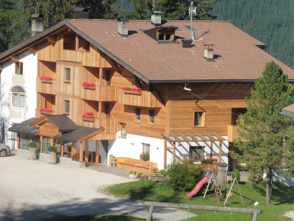 Chalet Frapes San Martino in Badia Eksteriør billede